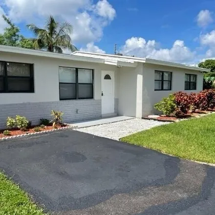 Buy this 5 bed house on 5098 Marion Place in Gramercy Park, Palm Beach County