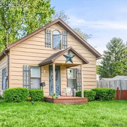 Buy this 2 bed house on 209 Darrow Street in Clio, Genesee County