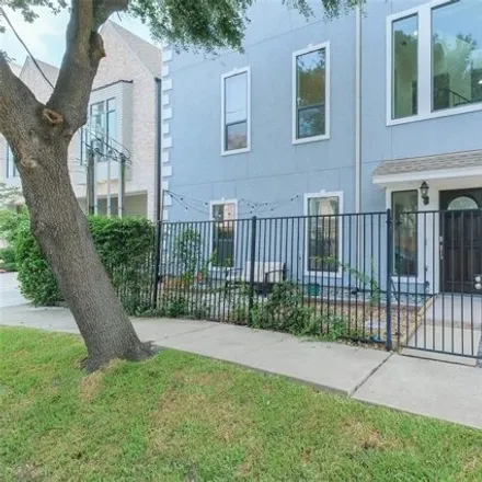 Image 3 - 1410 Malone St Unit A, Houston, Texas, 77007 - House for sale