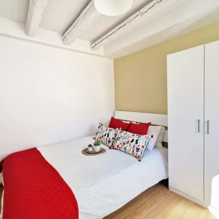Image 3 - Madrid, Calle de Santa Catalina, 6, 28014 Madrid - Room for rent
