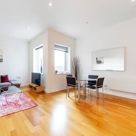 Image 8 - London, SW4 9DX, United Kingdom - Apartment for rent