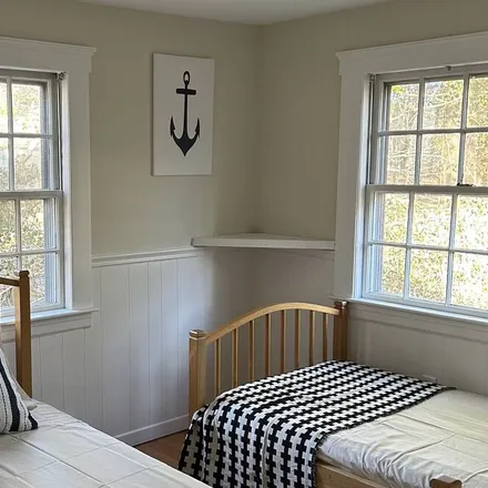 Rent this 4 bed house on Edgartown in MA, 02539