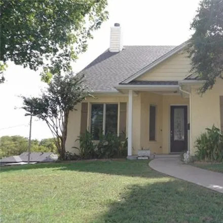 Buy this 3 bed house on 4201 Locke Avenue in Fort Worth, TX 76107