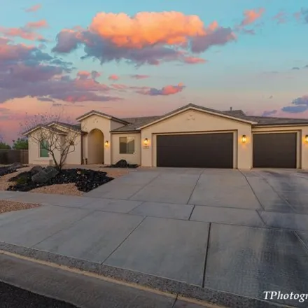 Buy this 4 bed house on 264 Highland Parkway in Washington, UT 84780
