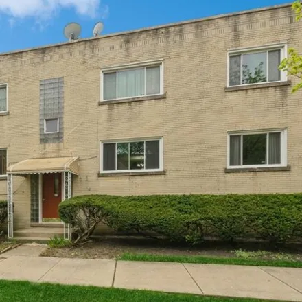 Buy this 3 bed condo on 2753-2755 West Gregory Street in Chicago, IL 60625