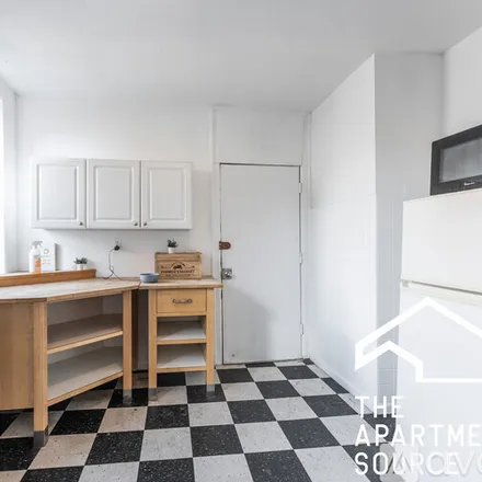 Image 7 - 2021 N Humboldt Blvd, Unit 3W - Apartment for rent