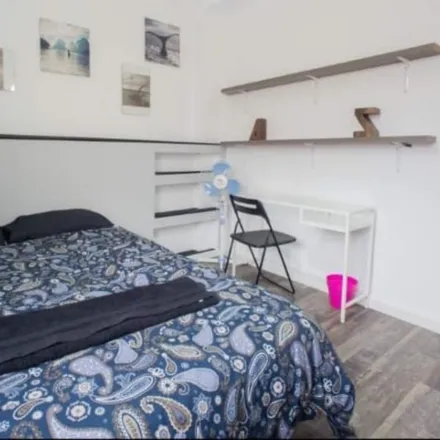 Image 2 - Carrer de Peris Brell, 46023 Valencia, Spain - Apartment for rent