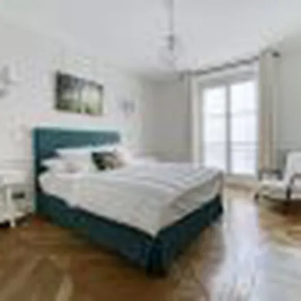 Image 3 - 24 Rue de Châteaudun, 75009 Paris, France - Apartment for rent