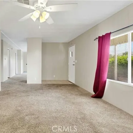 Image 5 - Valle Vista, Apple Valley, CA, USA - Apartment for sale