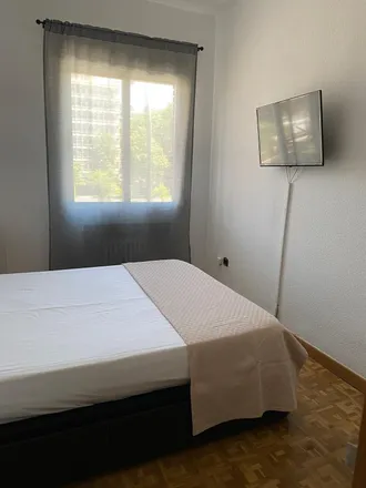 Image 7 - Calle de San Ramón Nonato, 2, 28036 Madrid, Spain - Room for rent