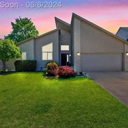 Buy this 3 bed house on 42716 Biland Drive in Clinton Township, MI 48038