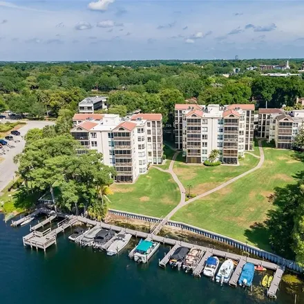 Buy this 2 bed condo on 204 Quayside Circle in Maitland, FL 32751
