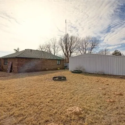 Image 4 - 502 South Redmoon Street, Reydon, Roger Mills County, OK 73660, USA - House for sale