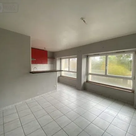 Rent this 3 bed apartment on 21 Rue de Rennes in 35340 Liffré, France