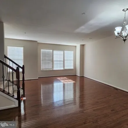 Image 7 - 702 Topmast Drive, Oxon Hill, MD 20745, USA - House for rent