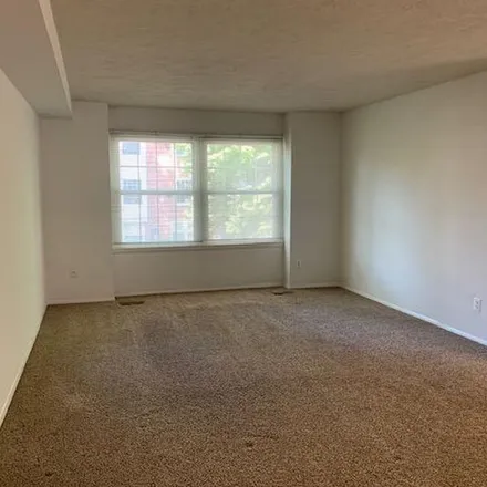 Image 5 - Homeland Southway, Baltimore, MD 21212, USA - Apartment for rent