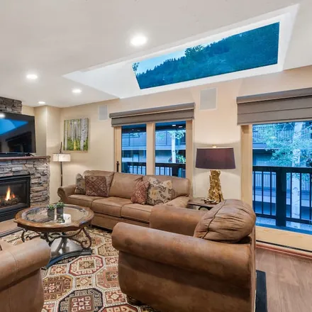 Rent this 4 bed townhouse on Aspen