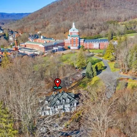 Buy this 8 bed house on 1555 Shady Lane in Hot Springs, Bath County