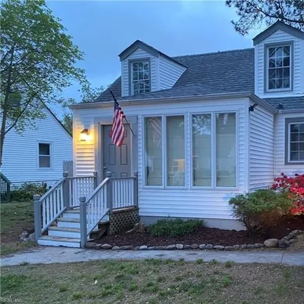 Buy this 3 bed house on 3404 Arlington Place in Portsmouth, VA 23707
