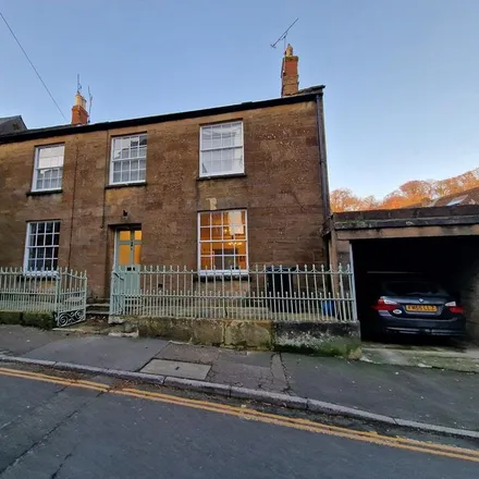 Image 1 - Speedwell Hall, Abbey Street, Crewkerne, TA18 7HY, United Kingdom - Townhouse for rent