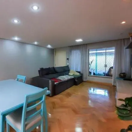 Rent this 3 bed house on Rua Rei Vitório Emanuel in Rudge Ramos, São Bernardo do Campo - SP