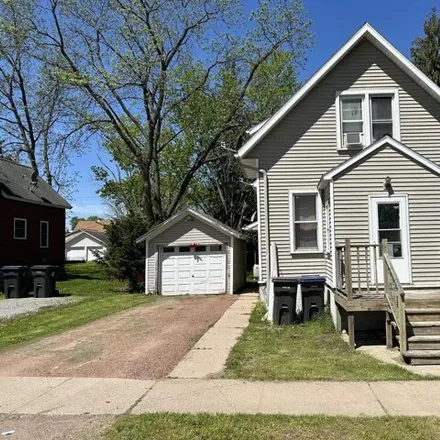 Buy this 4 bed house on 332 North Cedar Avenue in Marshfield, WI 54449