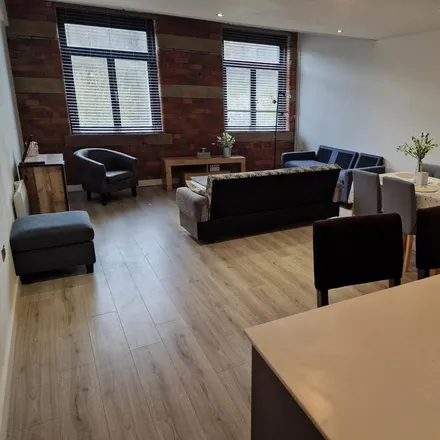 Image 2 - Cape Street, Little Germany, Bradford, BD1 4RP, United Kingdom - Apartment for rent