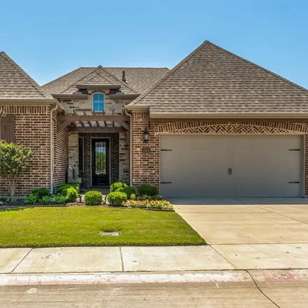 Buy this 2 bed house on 2906 Sendera Lane in Mansfield, TX 76063