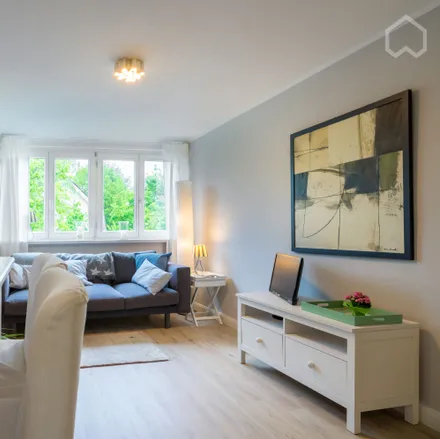 Rent this 1 bed apartment on Kielmannseggstraße 55 in 22043 Hamburg, Germany