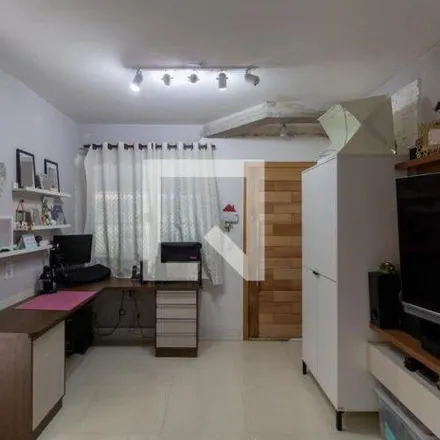 Buy this 2 bed house on Rua Rui Barbosa Lima in Vila Curuçá, São Paulo - SP