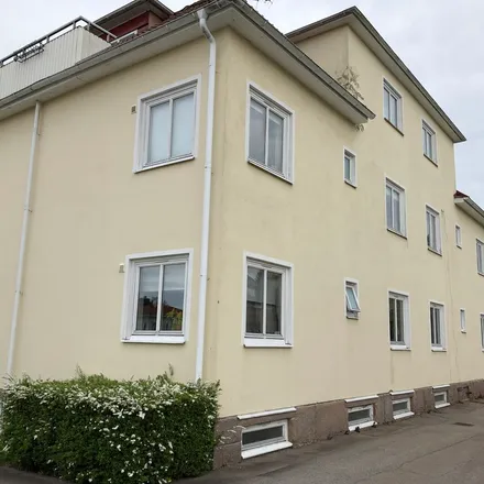 Rent this 2 bed apartment on Villagatan 13 in 523 32 Ulricehamn, Sweden