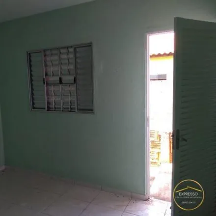 Buy this 2 bed house on Rua Professor José Vieira de Moraes in Jardim Itália, Itapetininga - SP