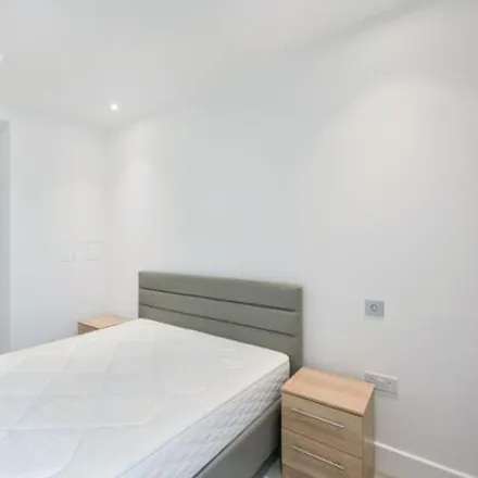 Image 9 - Neroli House, Canter Way, London, E1 8PS, United Kingdom - Room for rent