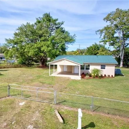 Buy this 2 bed house on 2801 Southeast 35th Avenue in Taylor Creek, Okeechobee County
