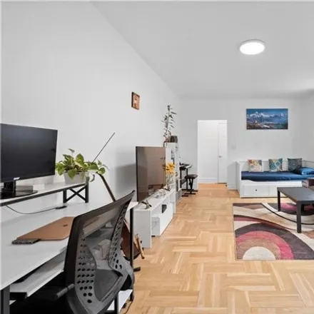 Image 5 - 131 East 157th Street, New York, NY 10451, USA - Apartment for sale