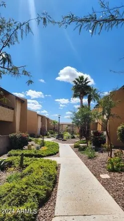Image 9 - Circle K, 8001 East Thomas Road, Scottsdale, AZ 85251, USA - Apartment for rent