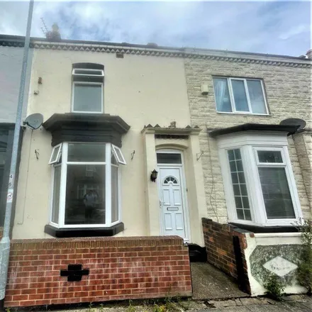Rent this 3 bed house on Close Street in Darlington, DL1 2JL