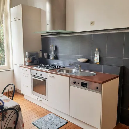 Rent this 3 bed apartment on Avenue Broustin - Broustinlaan 85 in 1083 Ganshoren, Belgium