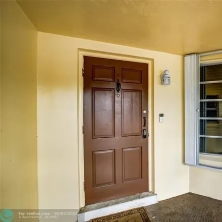Image 4 - 5760 Northeast 18th Avenue, Imperial Point, Fort Lauderdale, FL 33334, USA - House for sale