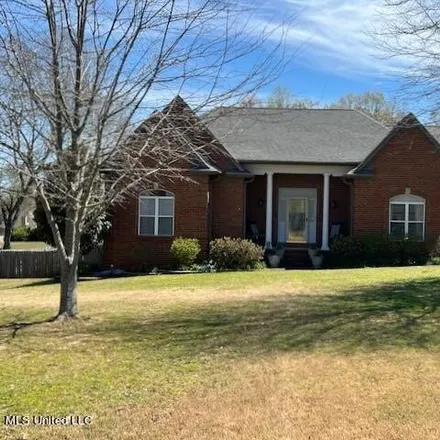 Buy this 4 bed house on 4484 Redwood Drive in Olive Branch, MS 38654