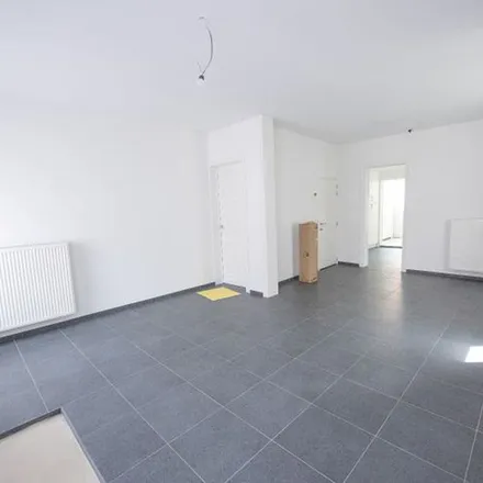 Rent this 2 bed apartment on Oeselgemstraat in 9870 Zulte, Belgium
