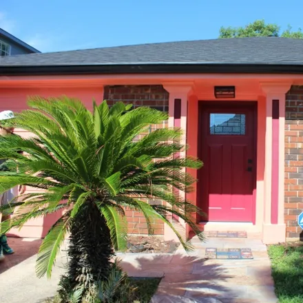 Buy this 3 bed townhouse on 5213 Sandhurst Drive in New Orleans, LA 70126