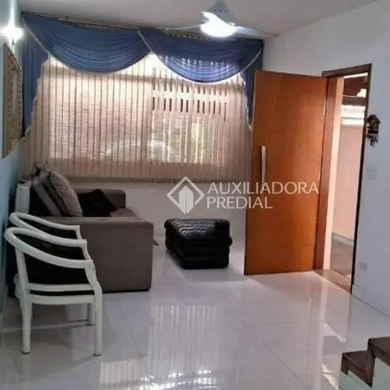 Buy this 2 bed house on Rua Fernão Dias Paes Leme in Paulicéia, São Bernardo do Campo - SP