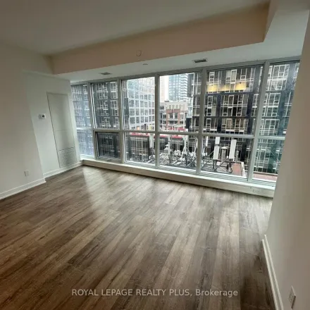 Image 2 - 327 King Street West, Old Toronto, ON M5V 1K2, Canada - Apartment for rent