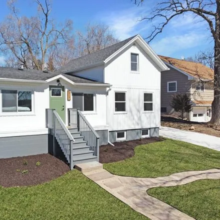 Buy this 4 bed house on 521 Water Street in Lake Geneva, WI 53147