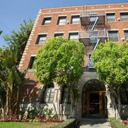 Image 1 - 361 S Detroit St Apt 105, Los Angeles, California, 90036 - House for rent