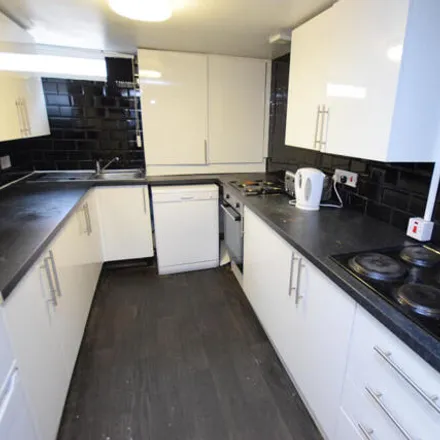 Rent this 6 bed townhouse on National Training Services in 12 Alfred Street, Northampton