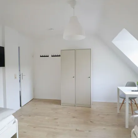 Rent this 4 bed apartment on Schalker Straße 192 in 45881 Gelsenkirchen, Germany