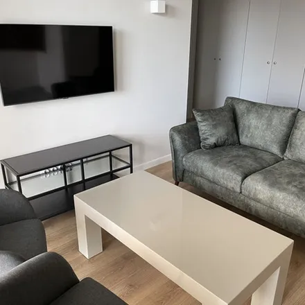 Rent this 2 bed apartment on Gorąco Polecam in Stefana Żeromskiego 17, 01-819 Warsaw