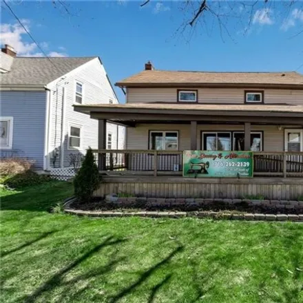 Buy this 5 bed house on 3991 Union Road in Buffalo, NY 14225